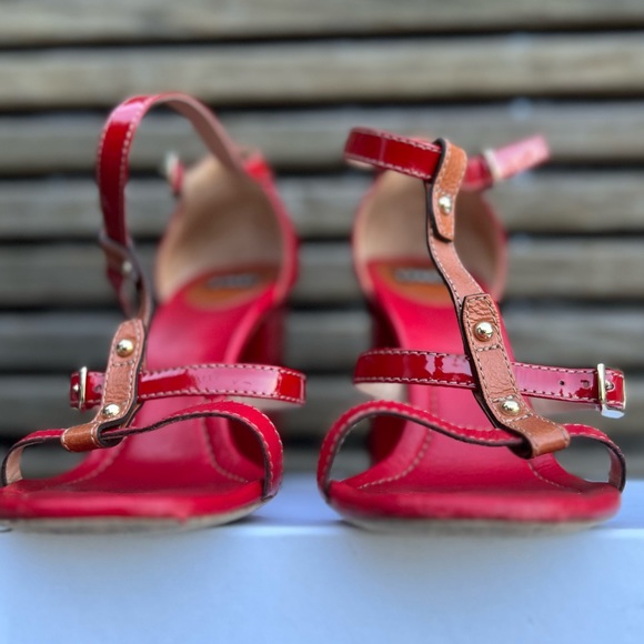 Dolce & Gabbana red leather sandals block heels - Picture 9 of 12